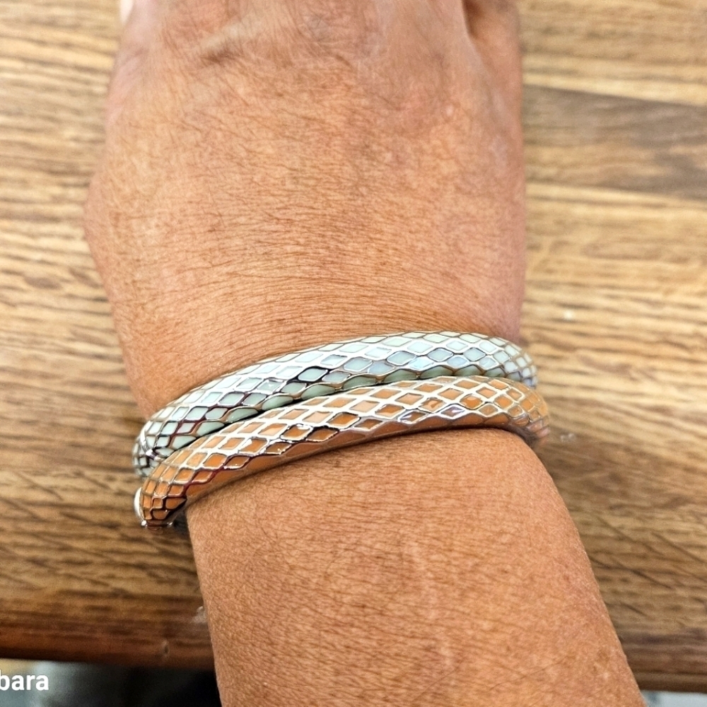 2 for 1 Retired Lia Sophia Diamond Pattern 2-sided Stretch Bangle Bracelets